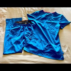 HeartSoul Scrubs Set